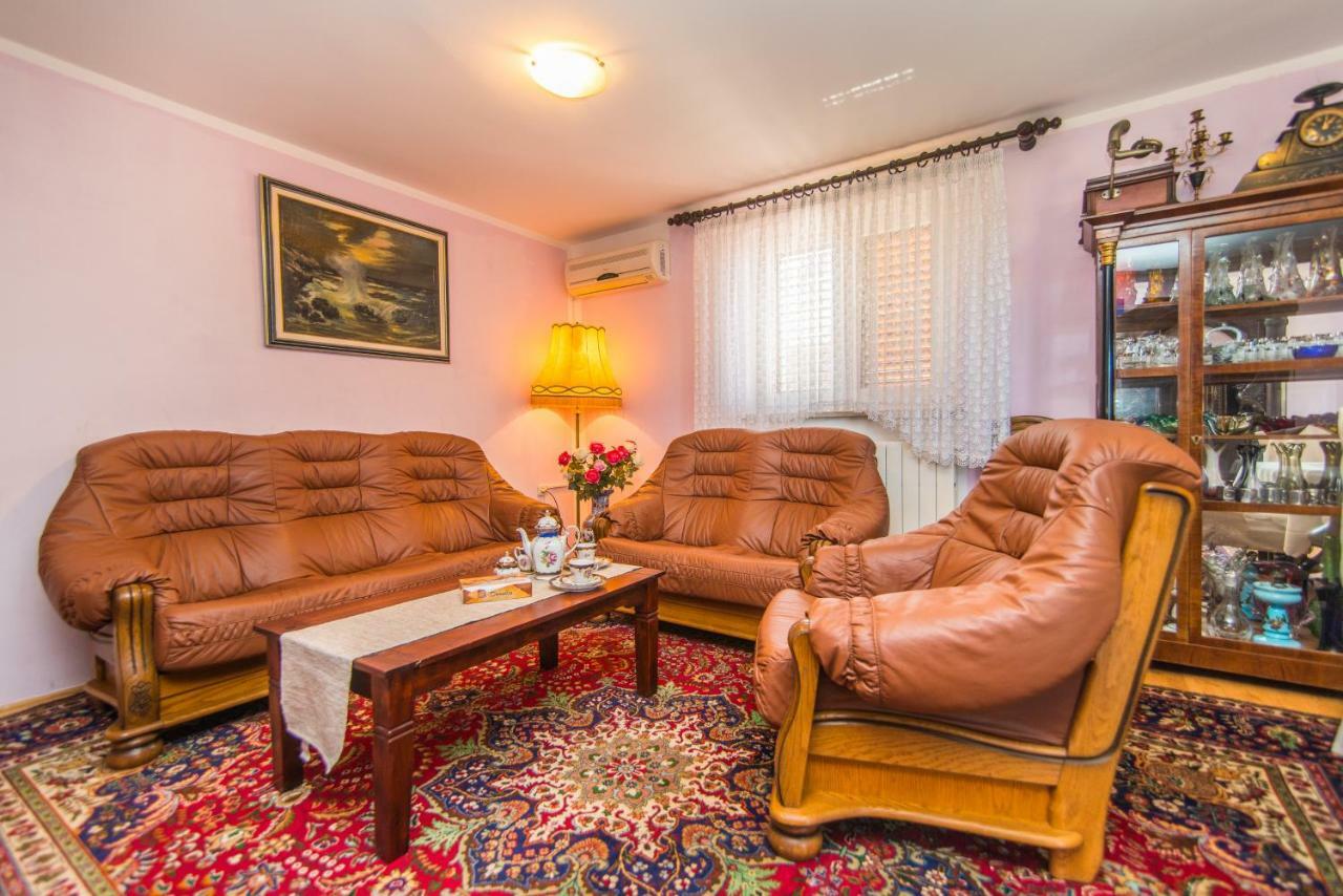 Apartmani Marina Пореч Екстер'єр фото