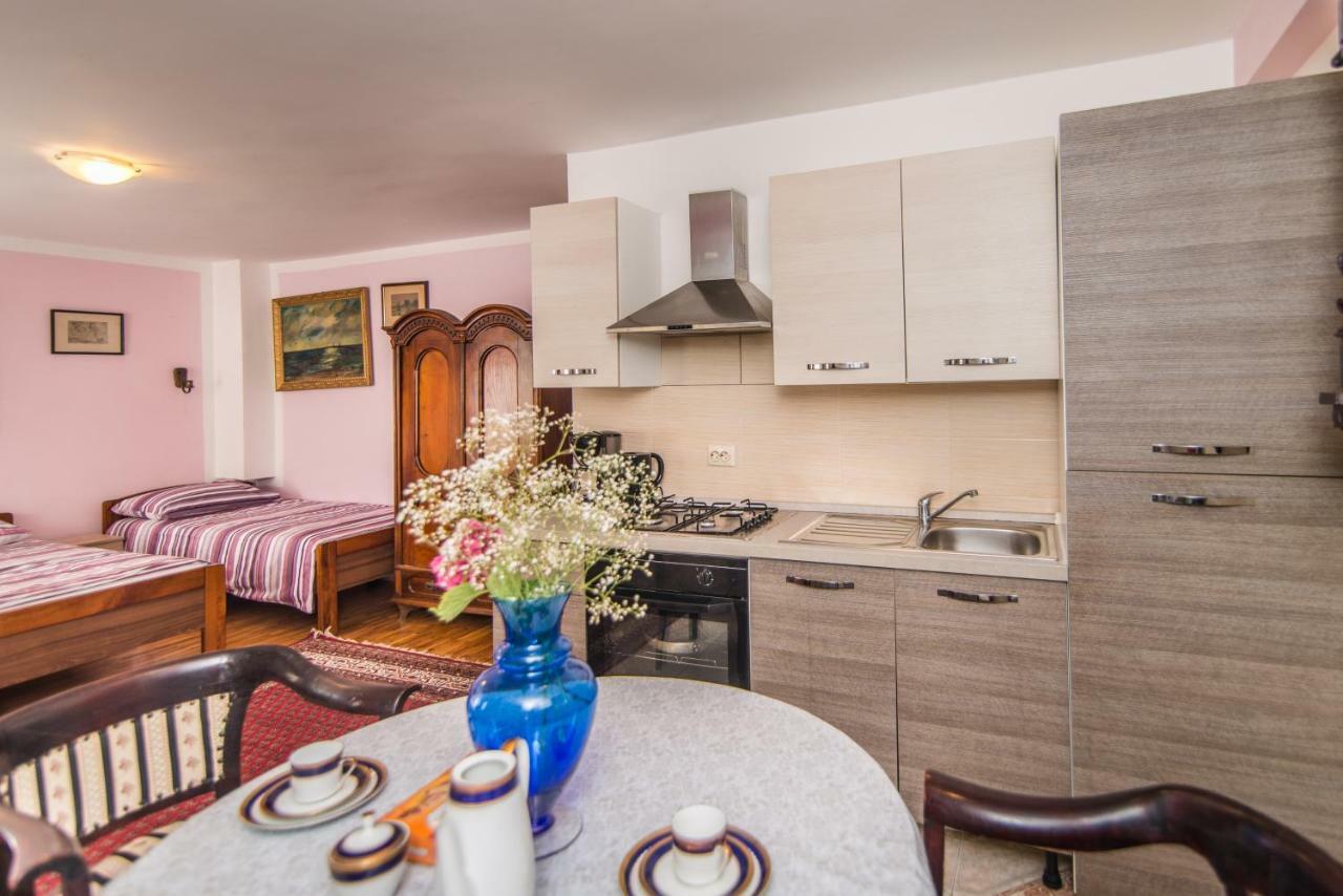 Apartmani Marina Пореч Екстер'єр фото